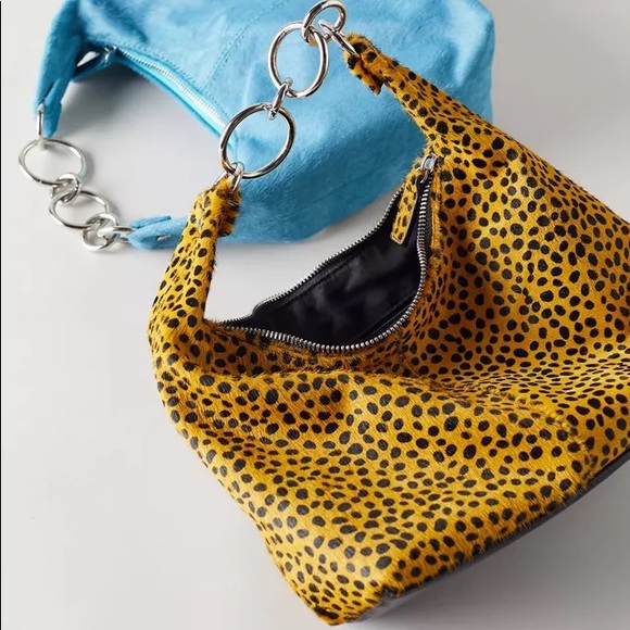 NWT Urban Outfitters leopard calf hair handbag - Picture 2 of 7